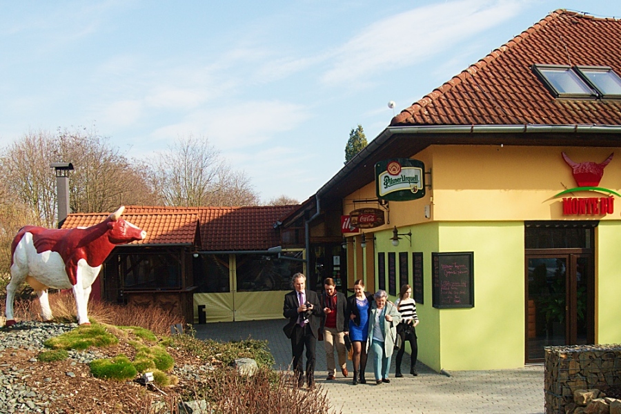 img00024.jpg