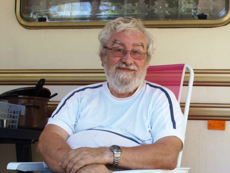 img00014.jpg