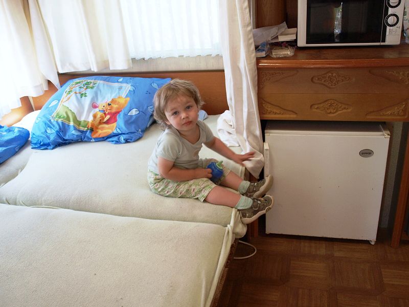 img00017.jpg